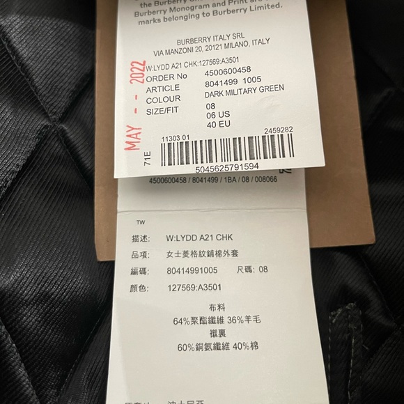 Burberry coat - Picture 4 of 8